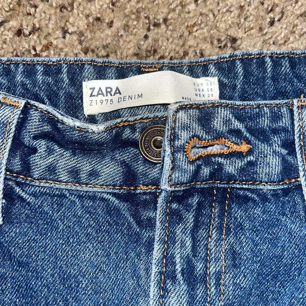 Zara Taped denim shorts with pearls Sz 6 - Picture 7 of 8